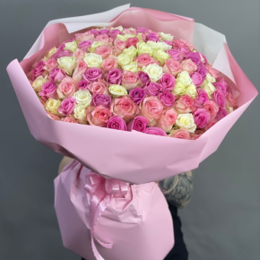Букет из 151 кенийской розы микс (40 см) в Котельниках