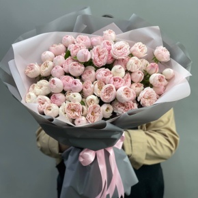 Букет из 25 кустовых роз Мэнсфилд Парк (60 см) в Котельниках