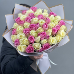 Букет из 51 розы микс  (40 см) в Котельниках