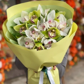 Букет "Бруклин" из орхидей и альстромерий в Котельниках
