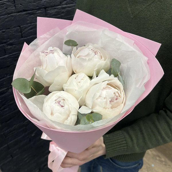 Букет из 5 пионов Одиле "Пломбир" в Котельниках