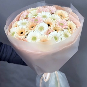 Букет "Гера" из 25 гербер в Котельниках