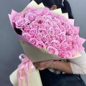 Букет из 51 пастельной розы Аваланж (60 см) в Котельниках