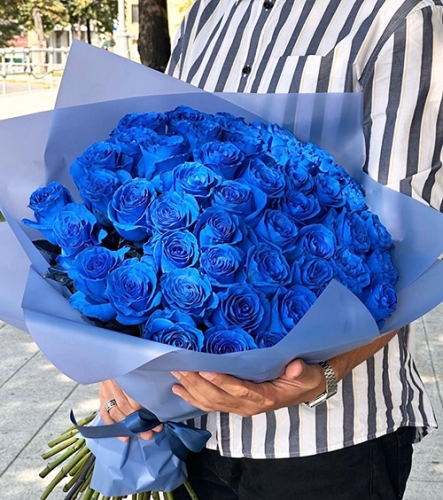 Букет из 51 синей розы Эквадор (60 см) в Котельниках